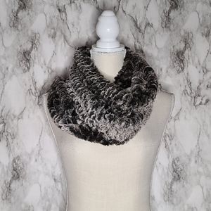 Kit accessory faux fur infinity scarf